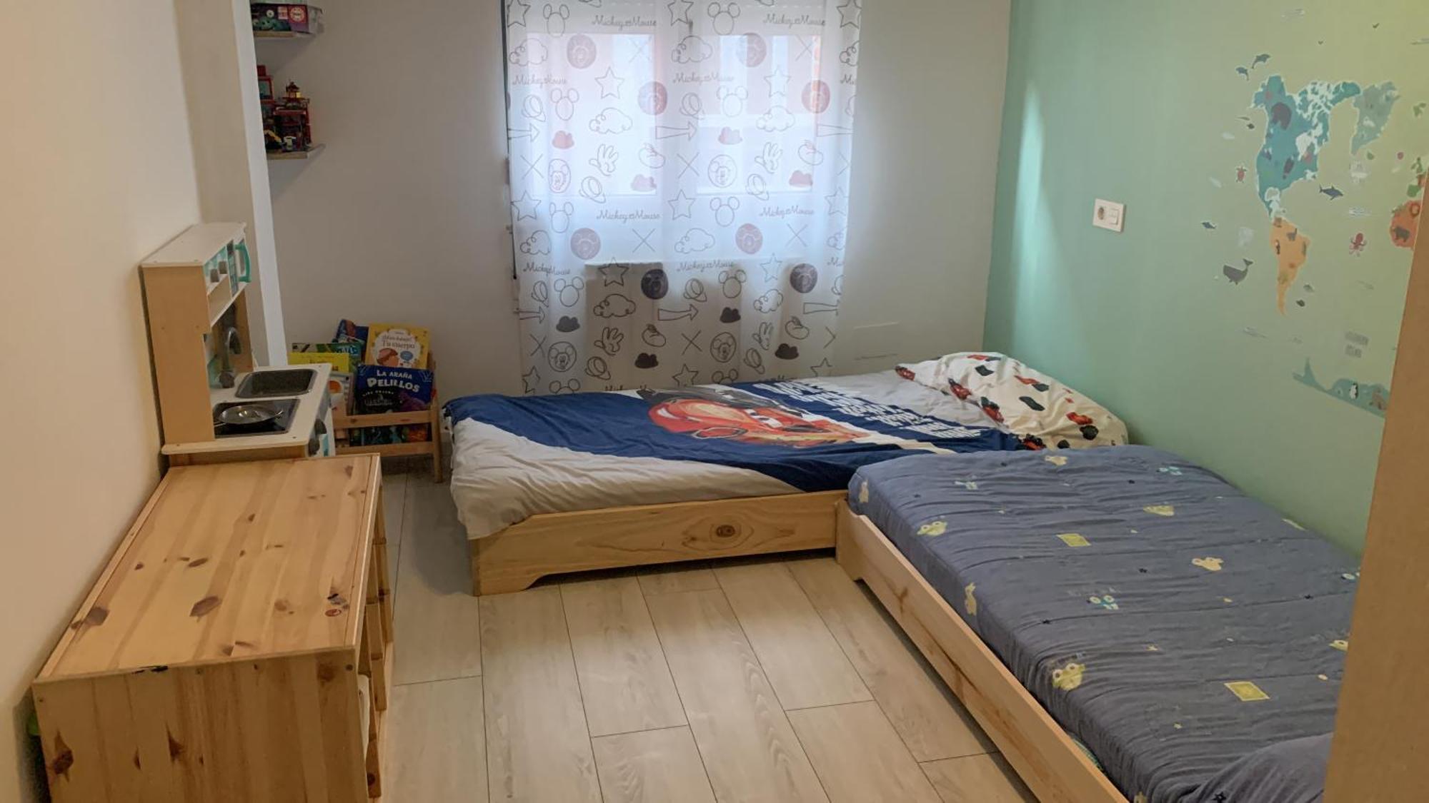 Alojamiento Los Guajes Gijón Exteriör bild